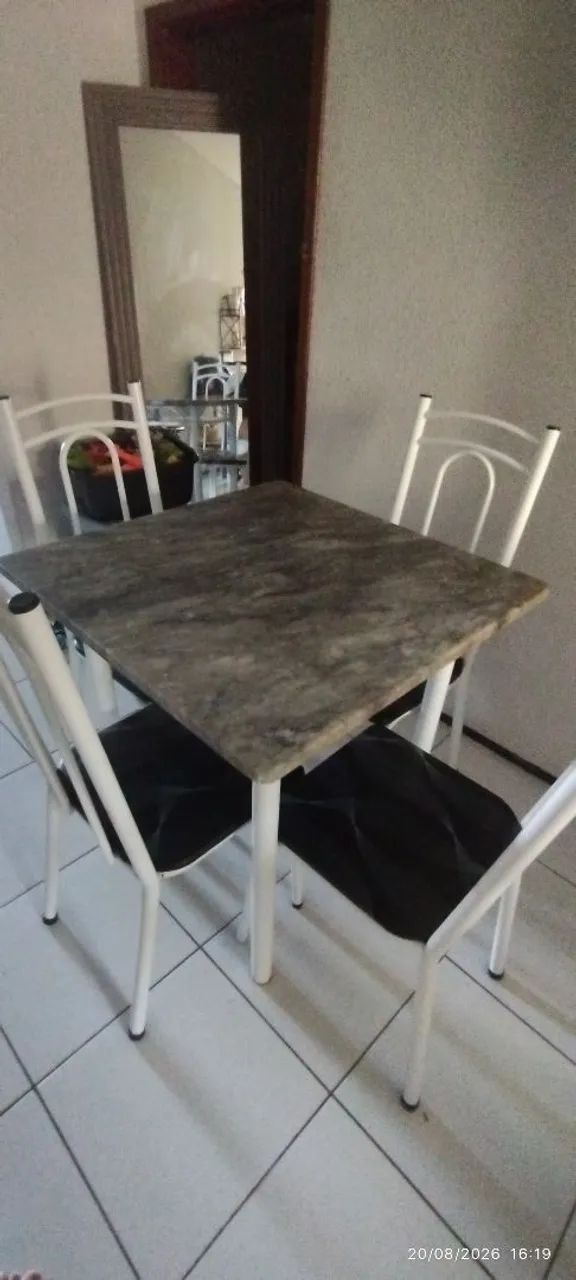 Mesa 4 cadeiras  - Foto 3
