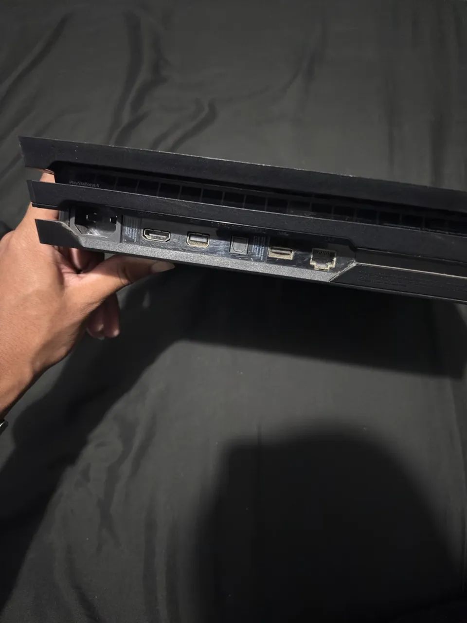 PS4 1TB 2 controle  - Foto 5