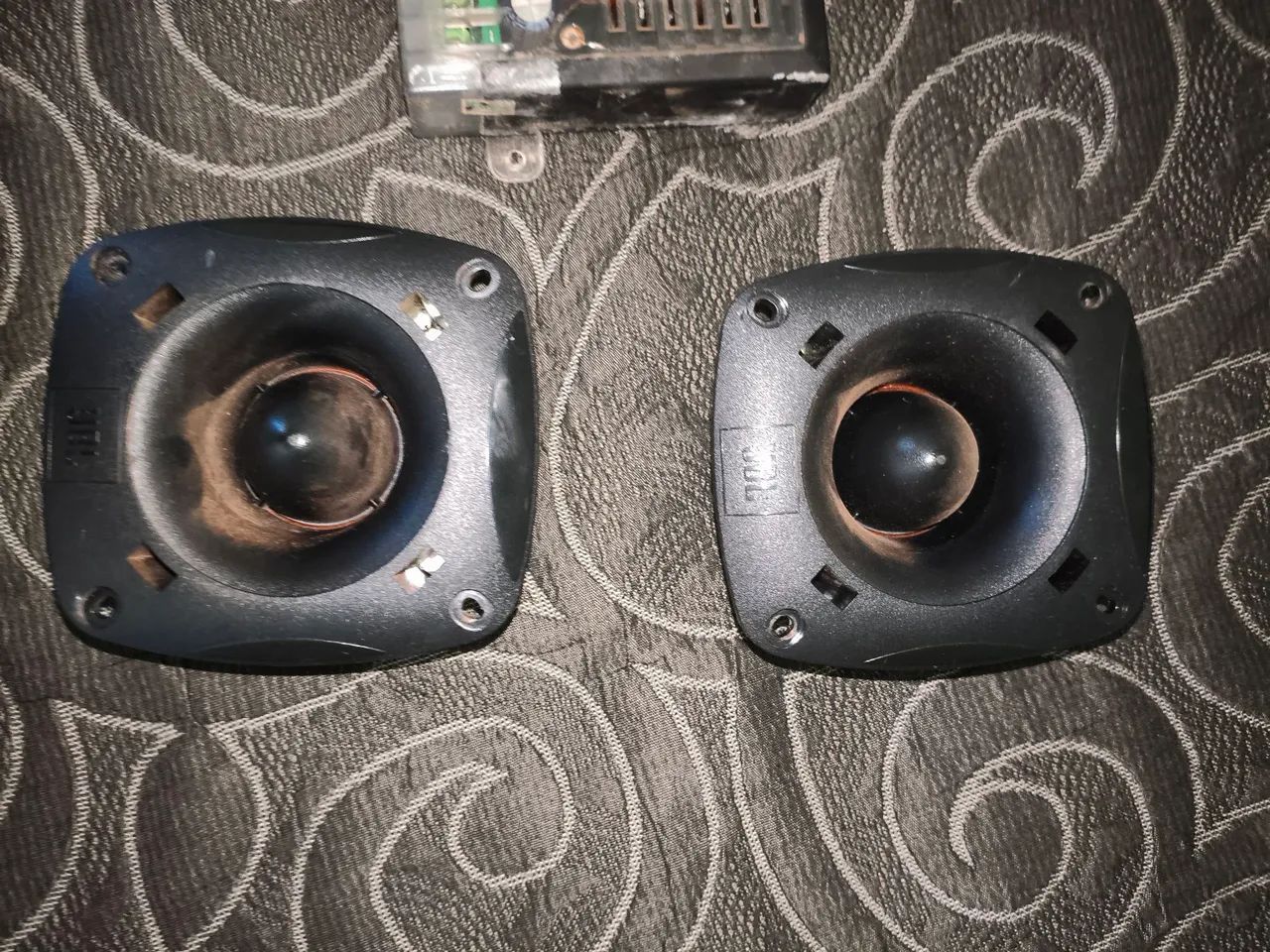 Twitter 100rms JBL