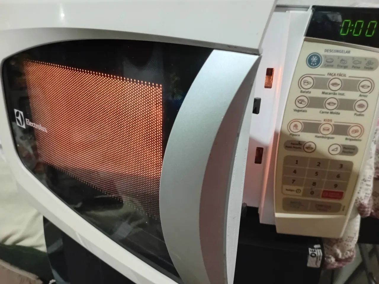 Vendo micro ondas  Electrolux 