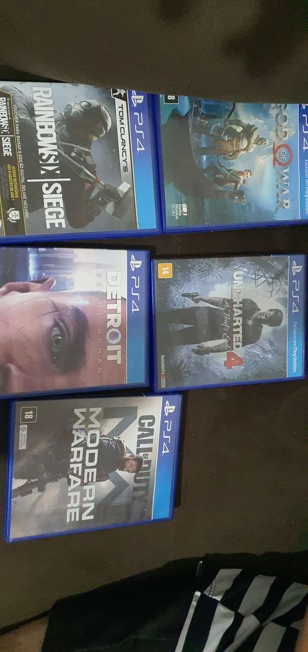 Vendo jogos de ps4