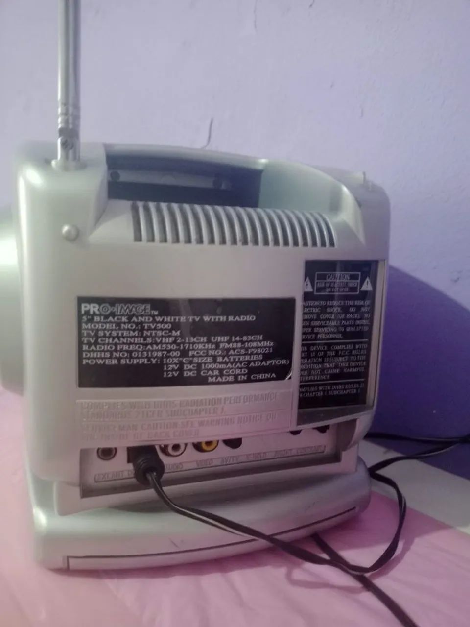 Mini Televisão Analógica E Radio Portátil - Foto 3