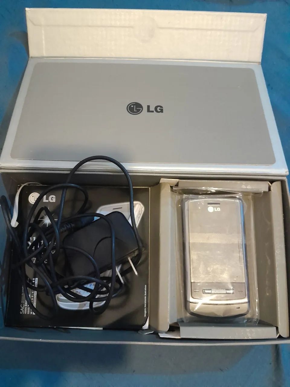 LG Shine ME 970