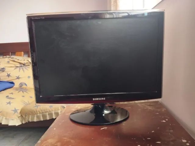 MONITOR / TV 22 POLEGADAS SAMSUNG PARA CONSOLES / PC / TV