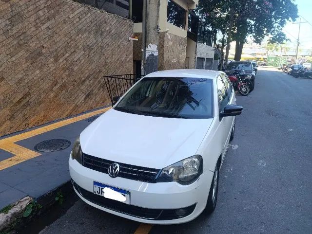 Volkswagen Polo Polo 1.6 Mi/S.Ouro 1.6 Mi Tot.Flex 8V 5p 2013