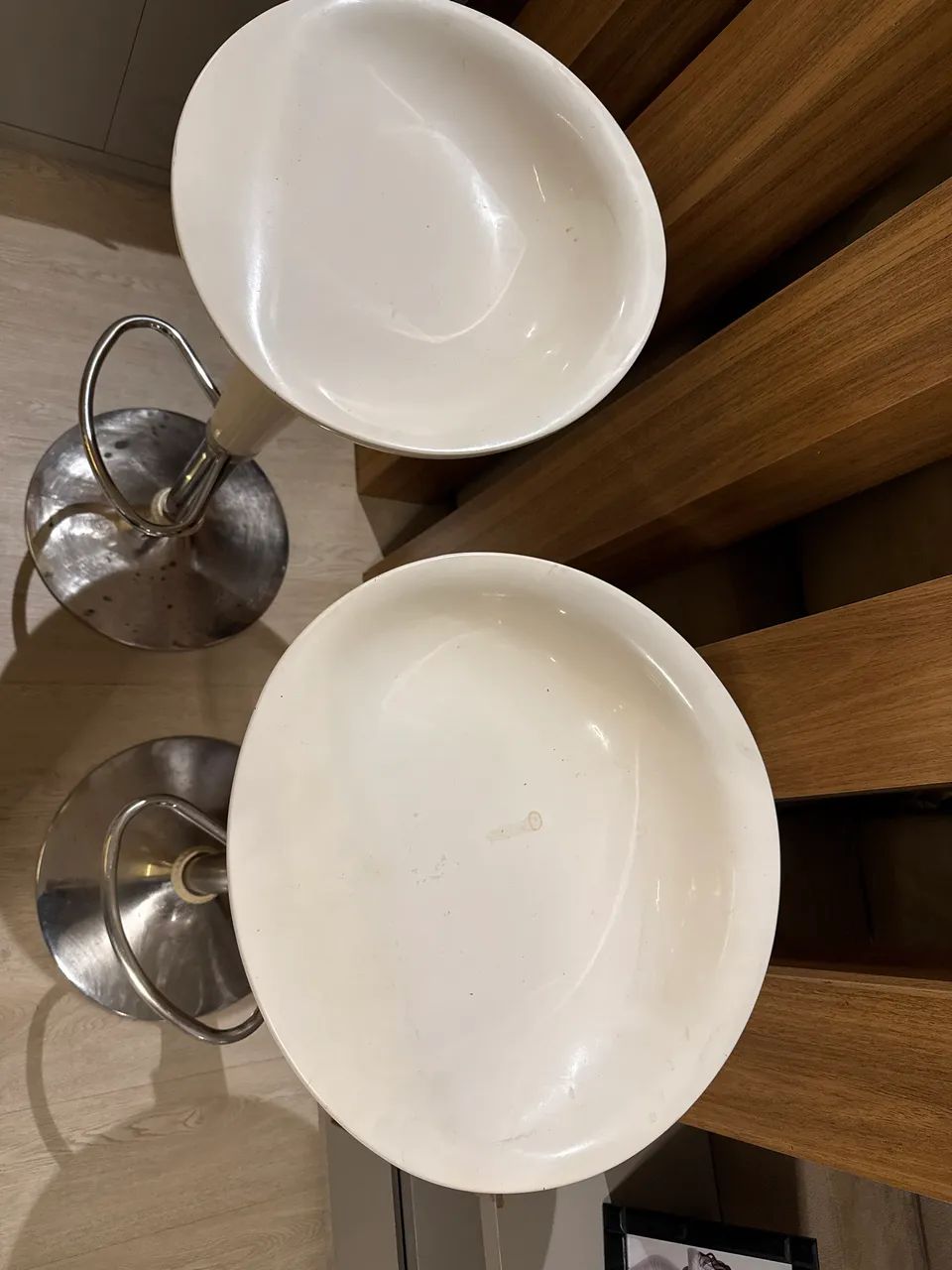 Duas banquetas  - Foto 2