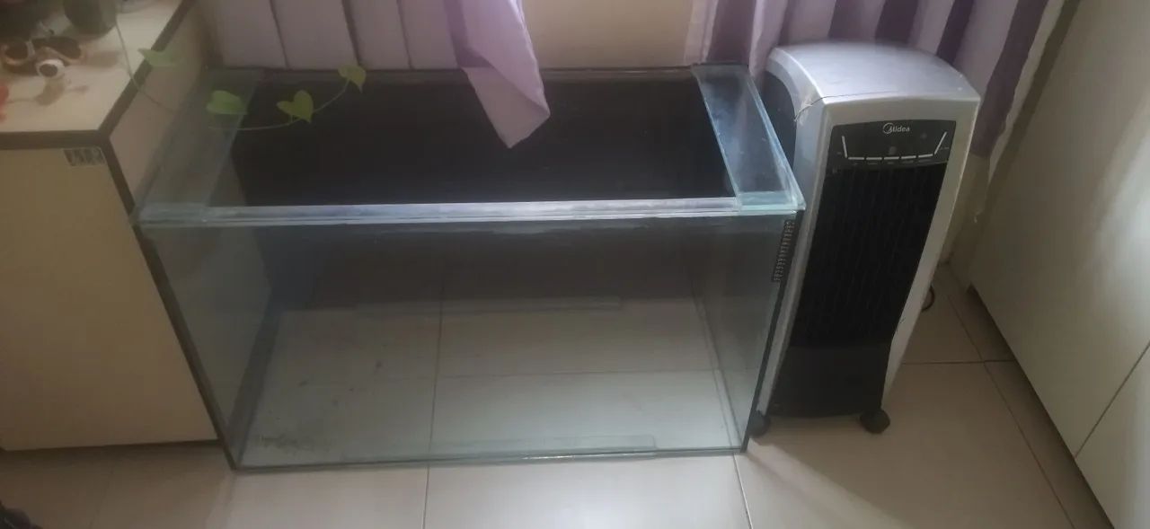 Vendo aquário de quase 300 litros - Foto 2