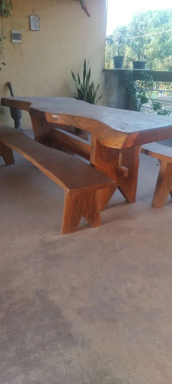 Mesa rustica com bancos madeira jatoba