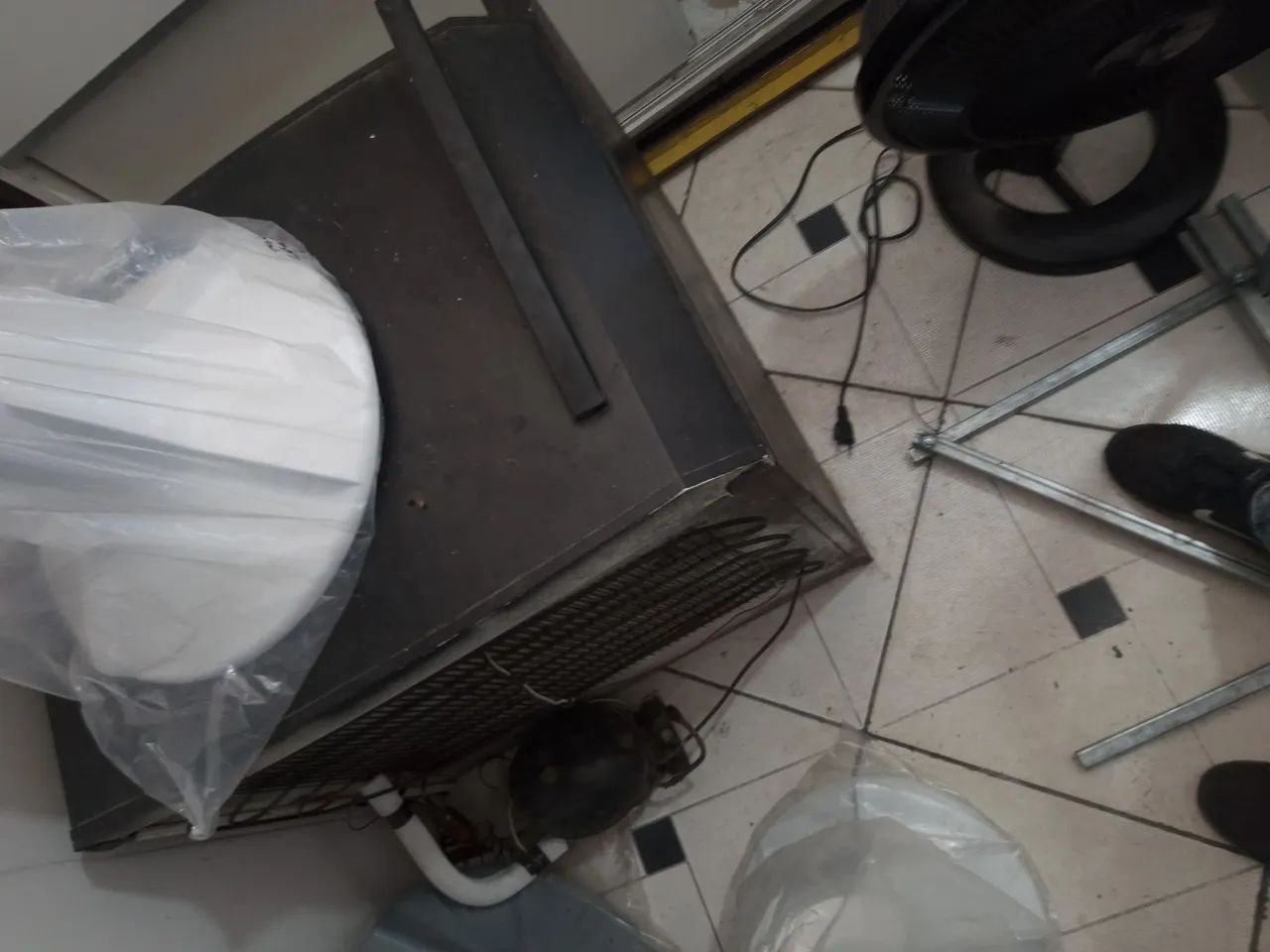 Balcão vitrini para loja - Foto 3
