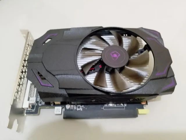 Placa de Video RX 550 4GB Nova !