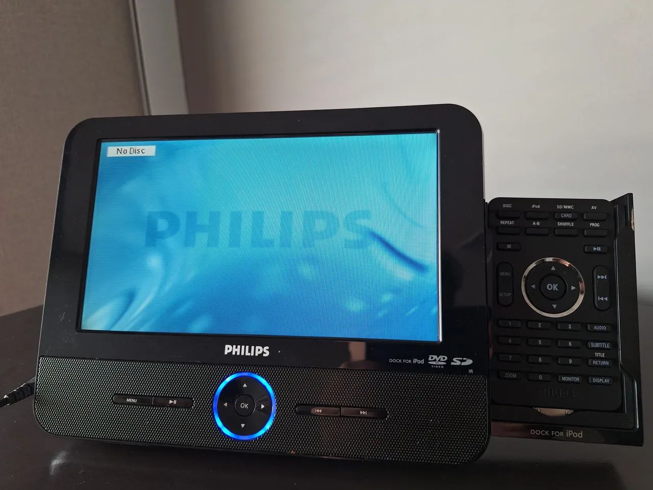 DVD Player Portátil Philips com Tela e Dock para iPod