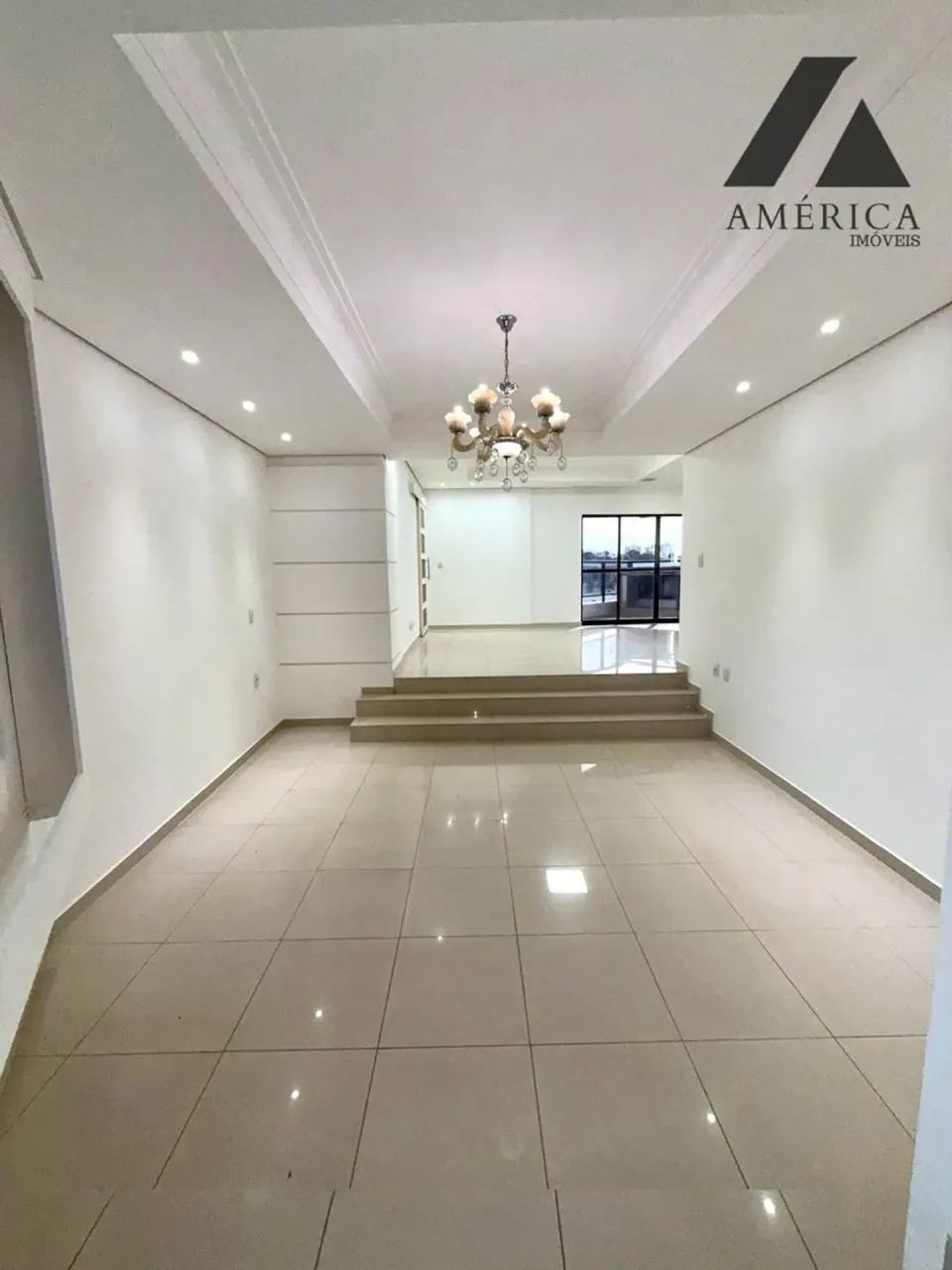 Apto para locação com 4 quartos, sendo duas suítes com 240m² - Bell Mont - Foto 2