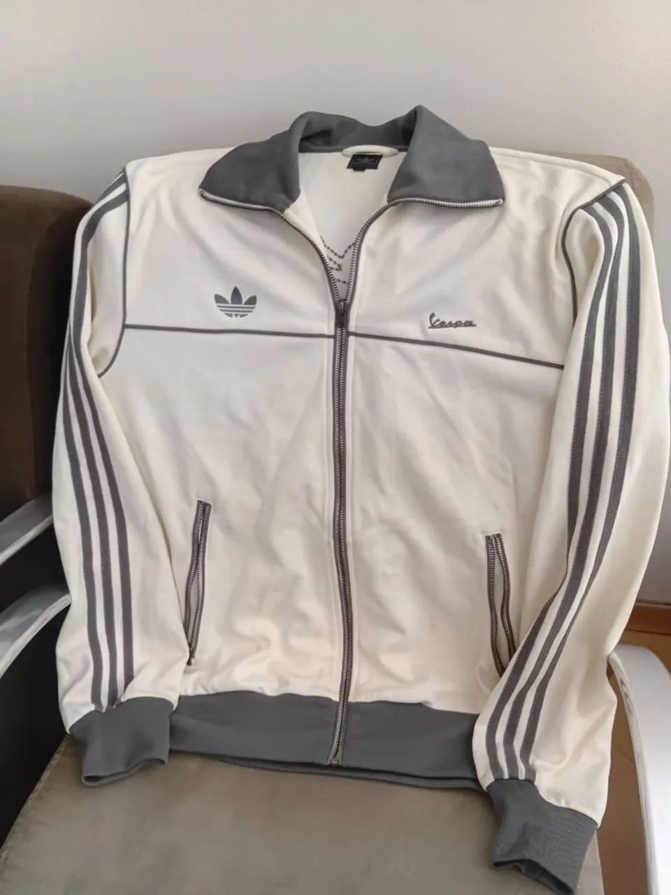 jaqueta adidas vespa rara Gg, xl inteira  - Foto 4
