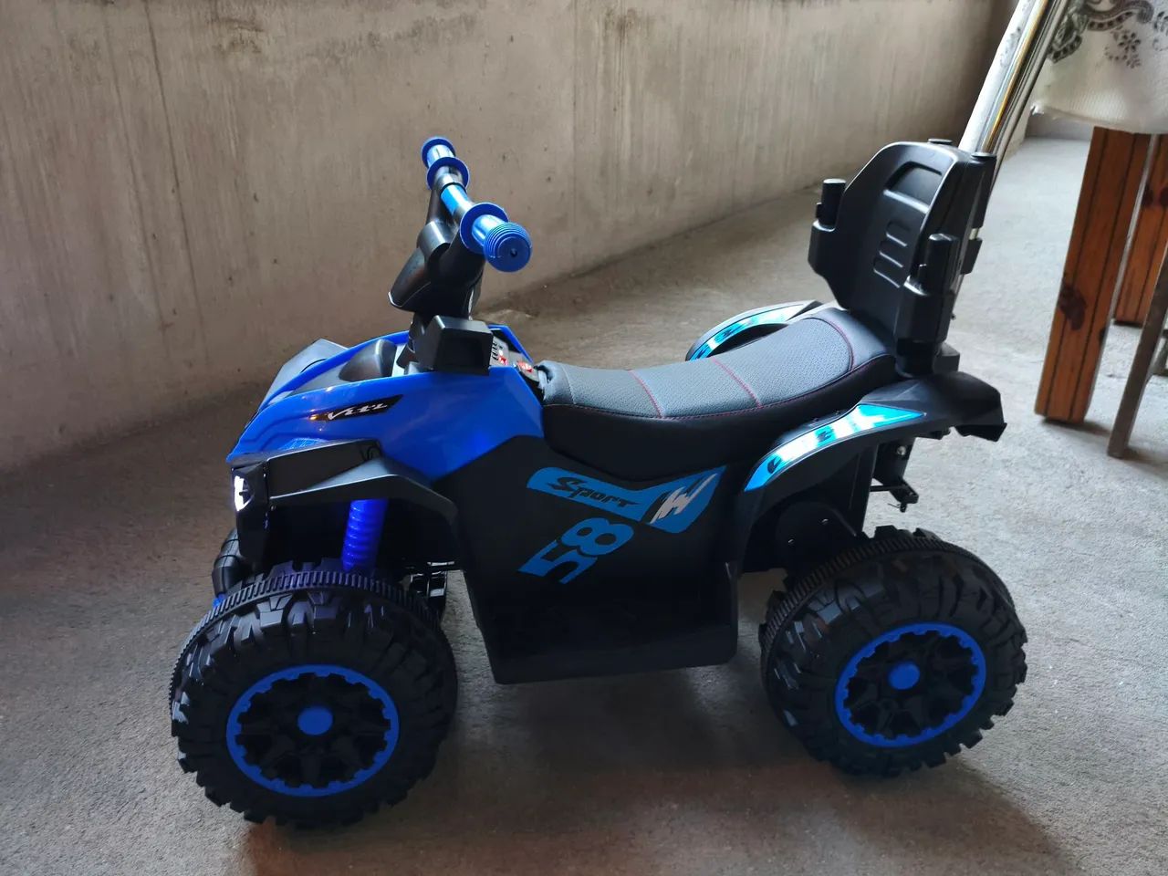 Quadriciclo elétrico flash Wheels 