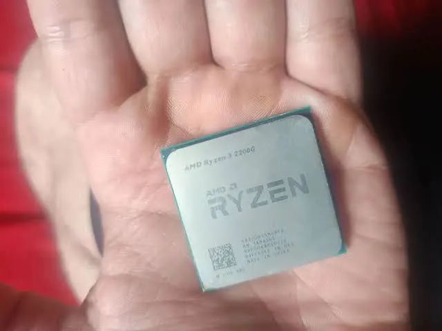 RYZEN 3 2200g (LEIA A DESCRIÇÃO!)