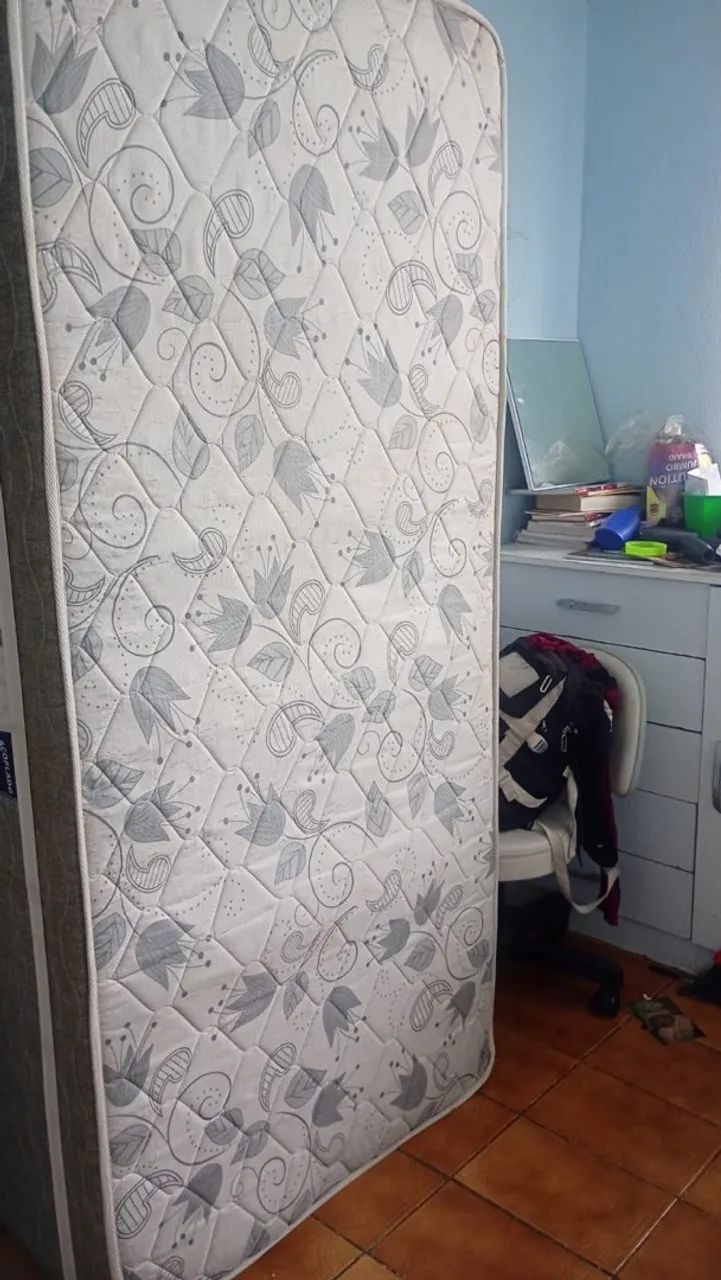 Vendo cama box solteiro  - Foto 4
