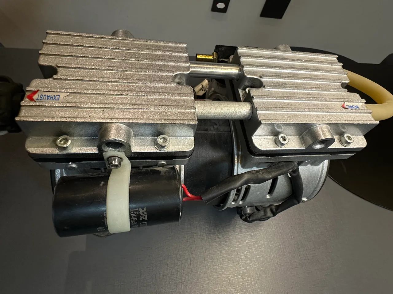 Bomba Vácuo Deltramed 1/2 HP Vácuo Máximo 700mmHg Mod. D400  - Foto 2