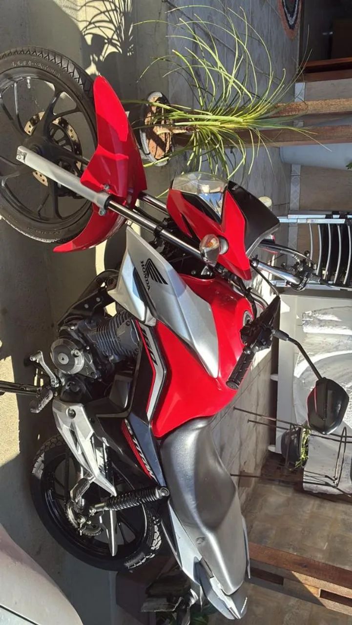 Vendo Titan 2023 - Foto 5