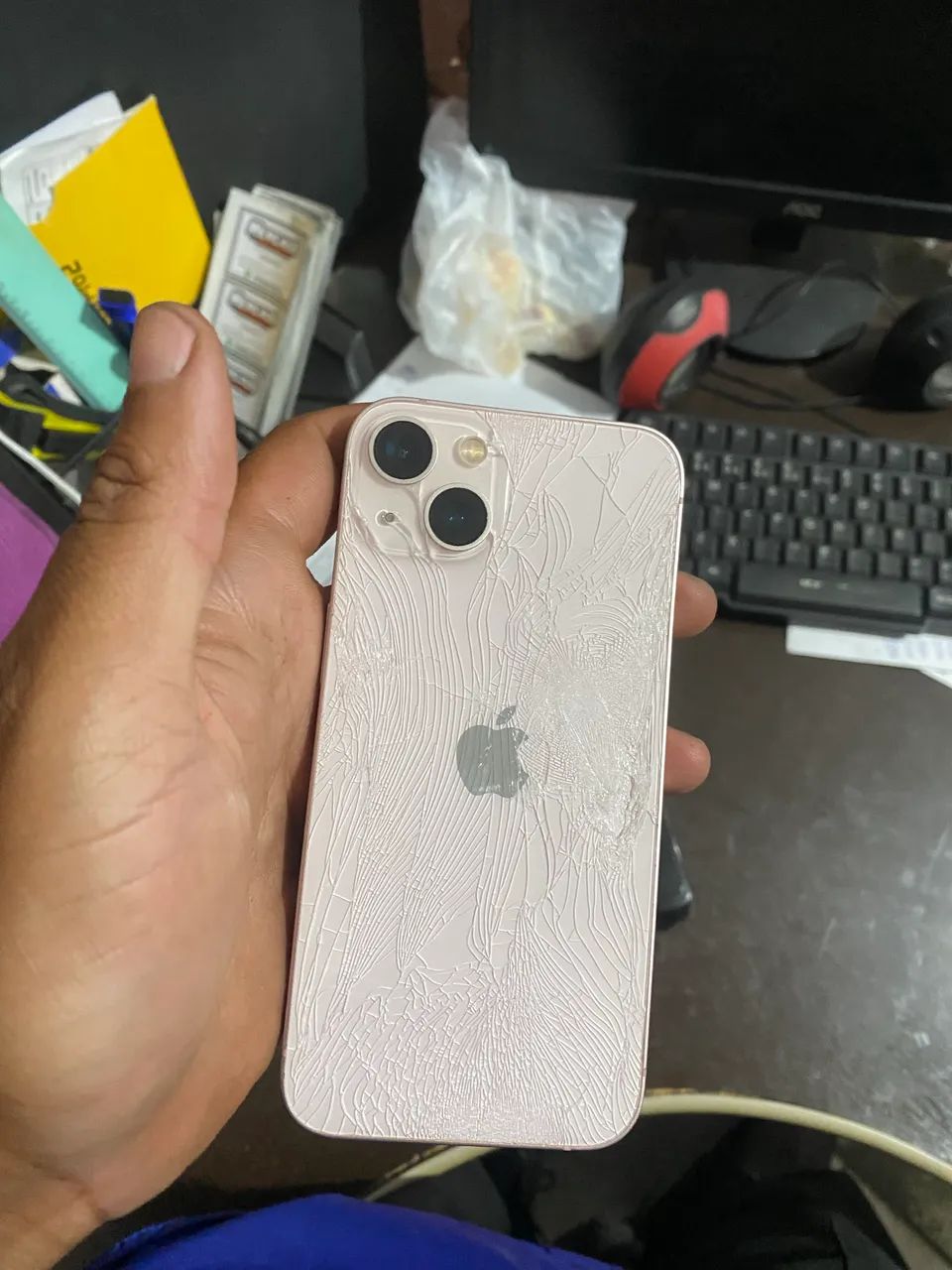 iPhone 13  - Foto 3