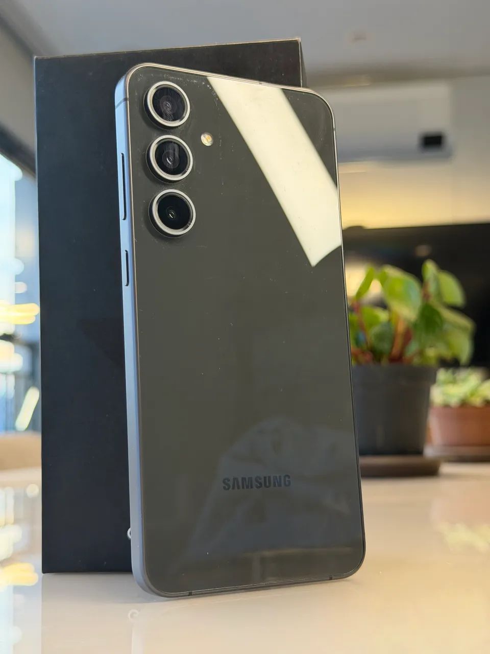 Samsung S24 FE 256GB Impecável