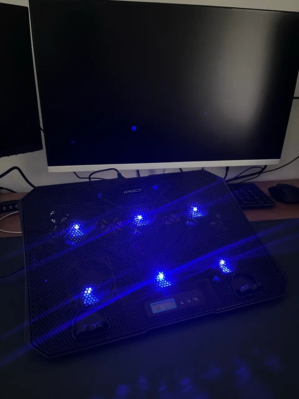 Mesa notebook com cooler nova! - Foto 3