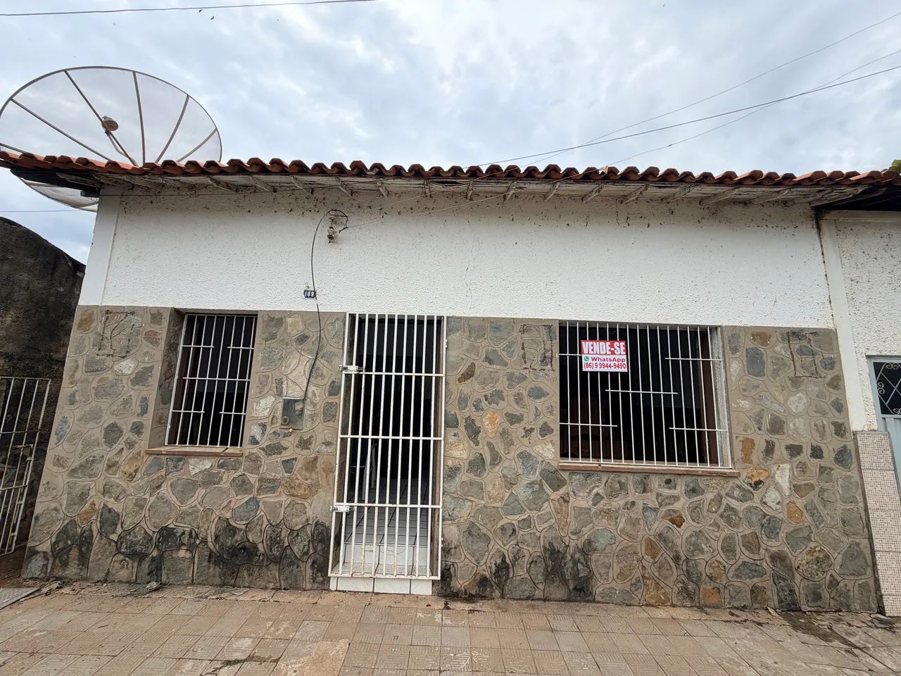 CASA À VENDA