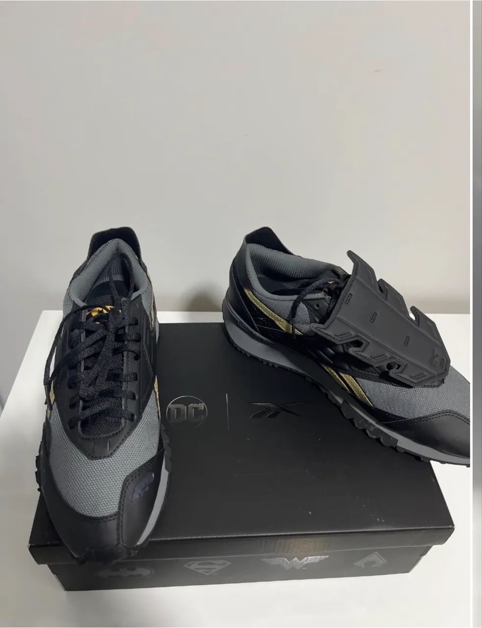 Reebok LX2200 Black - Batman