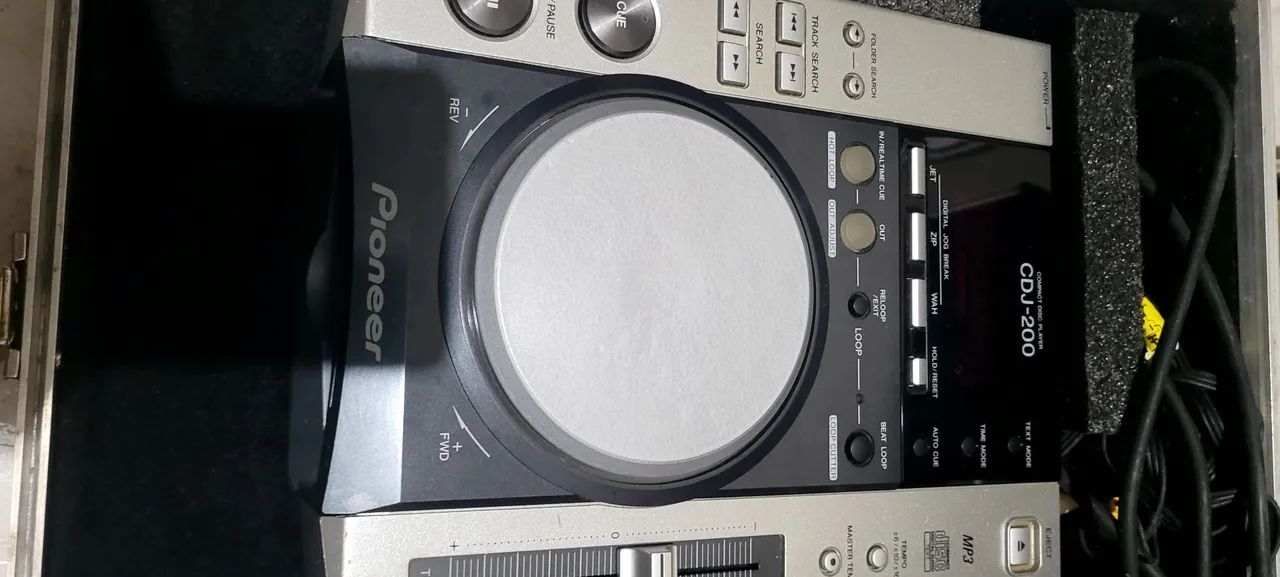 Cdj  pioneer 200 
