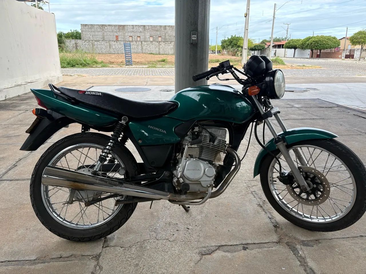 Titan 125 2002  - Foto 5