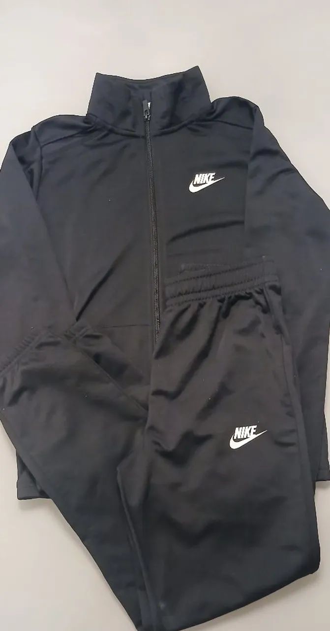 Conjunto Infantil Nike T8/10