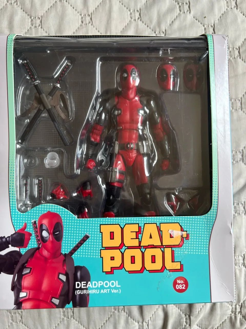 Deadpool - Mafex Bootleg (Usado) - Foto 2