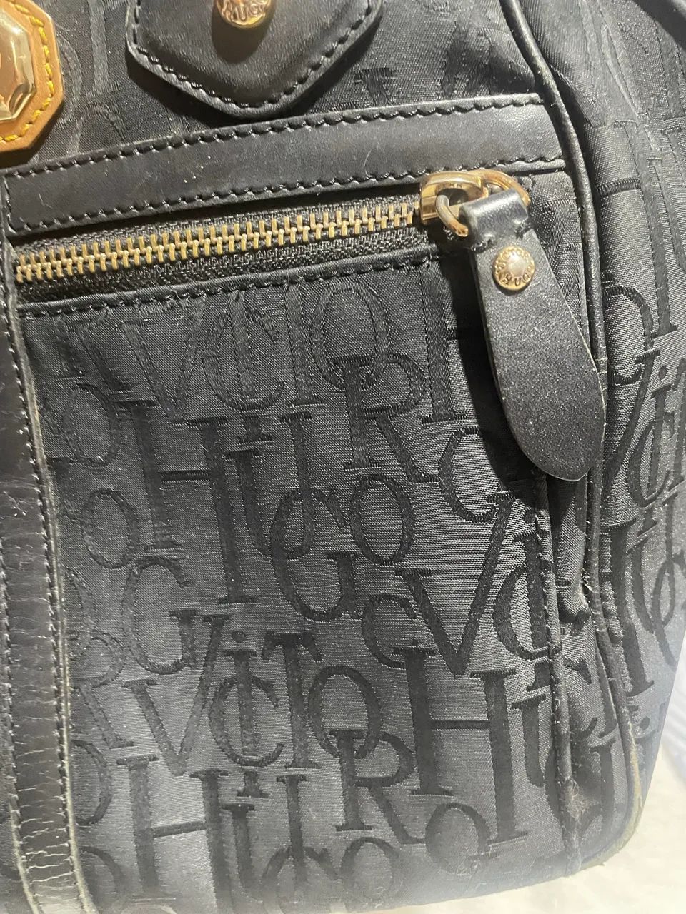 Bolsa Vítor Hugo original  usada em bom estado de conservação  - Foto 4