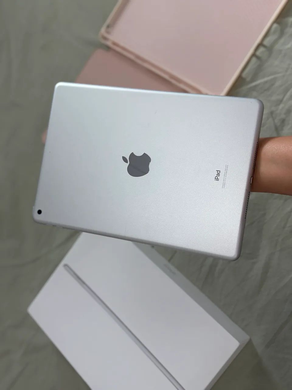 iPad 8ª geração resetado acompanha capa - Foto 4
