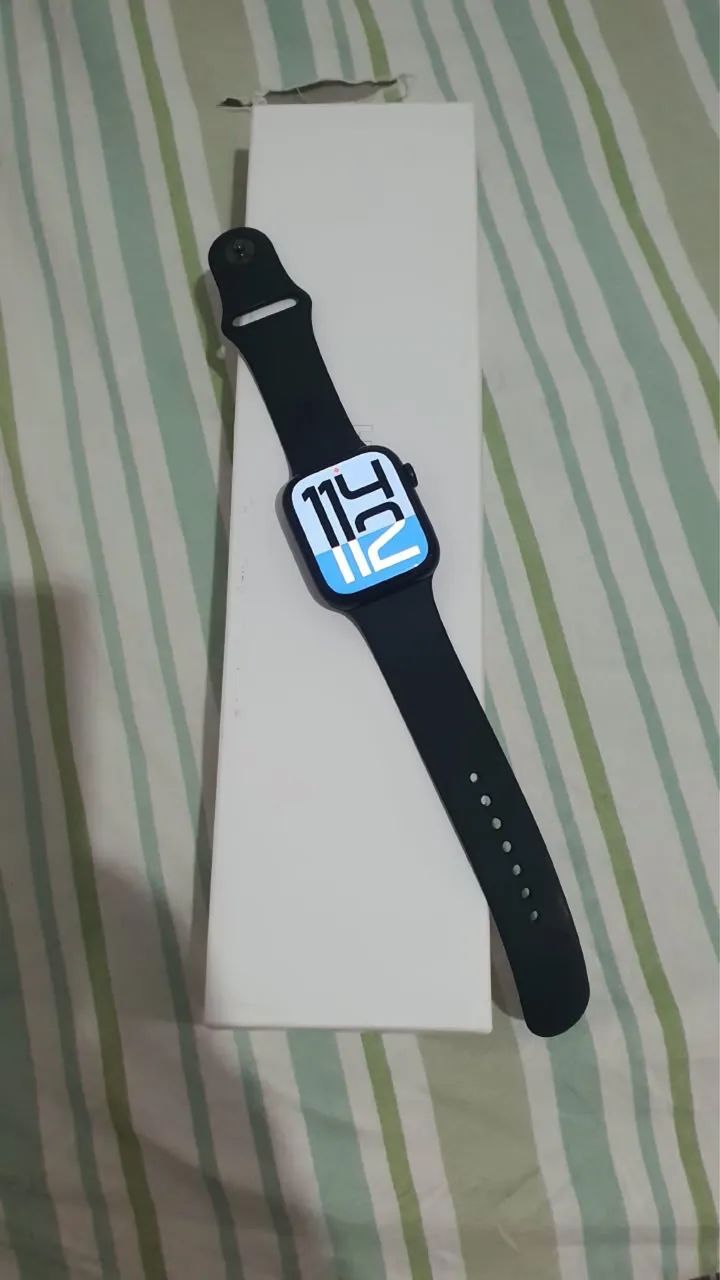 Apple Watch S7 45mm preto - Foto 2