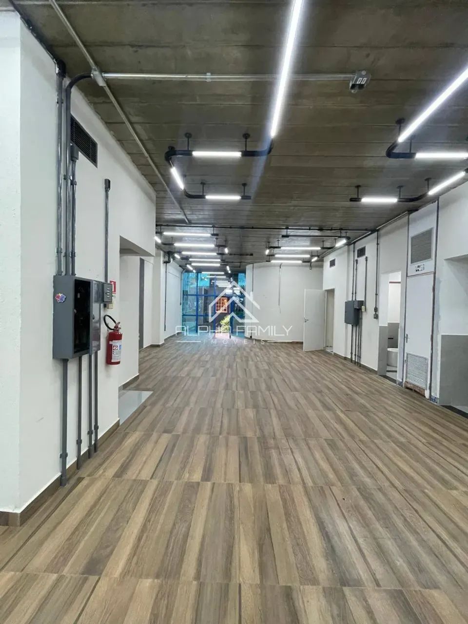 Oportunidade de Locação  Espaço Térreo Comercial - Foto 2
