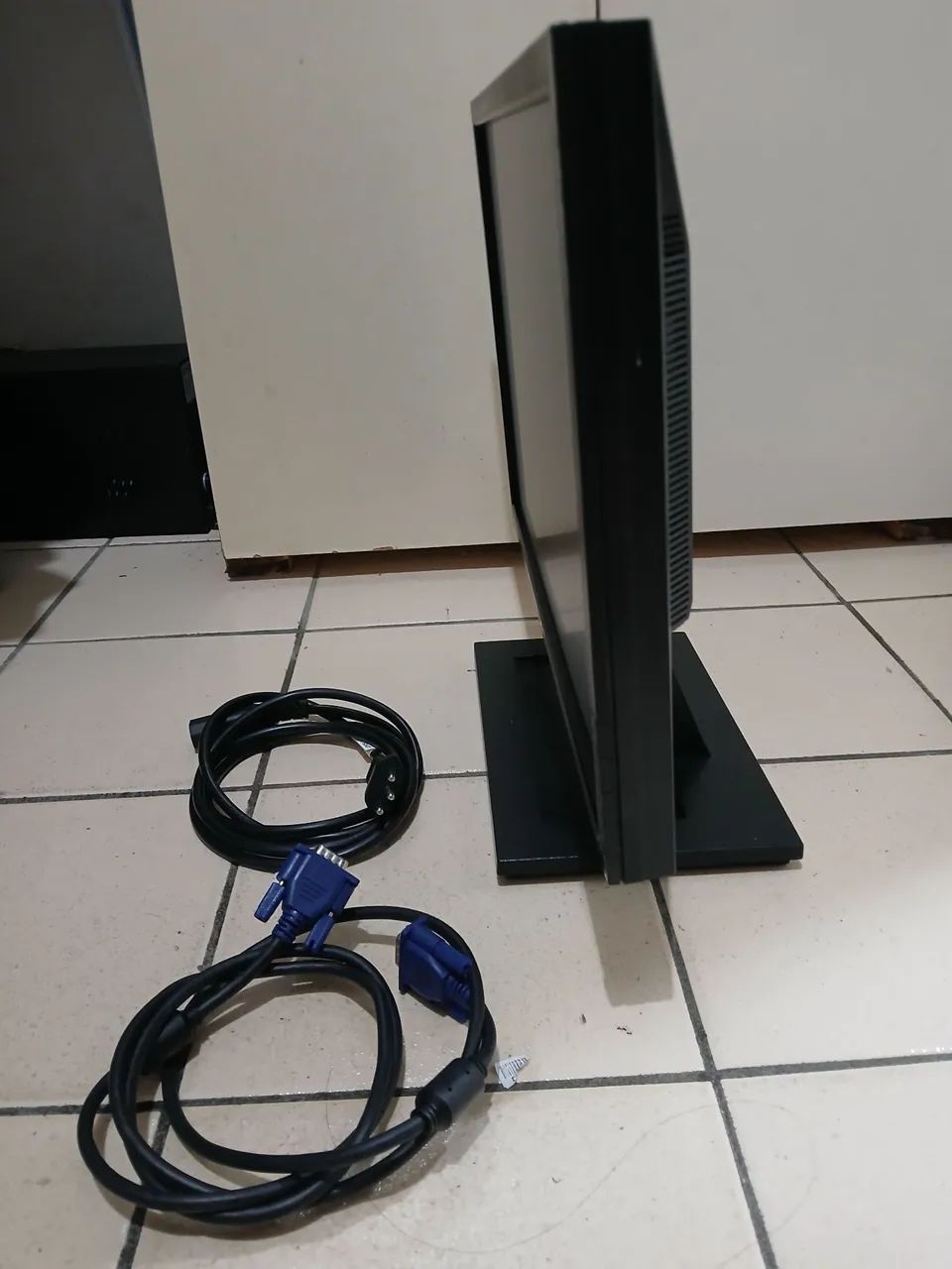 MONITOR  DELL 19 POLEGADAS 419359804905246721