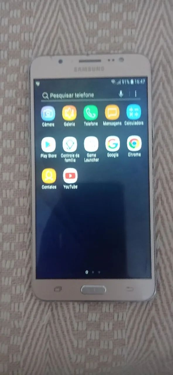 Celular Samsung j7 16g em perfeito estado de conservação 