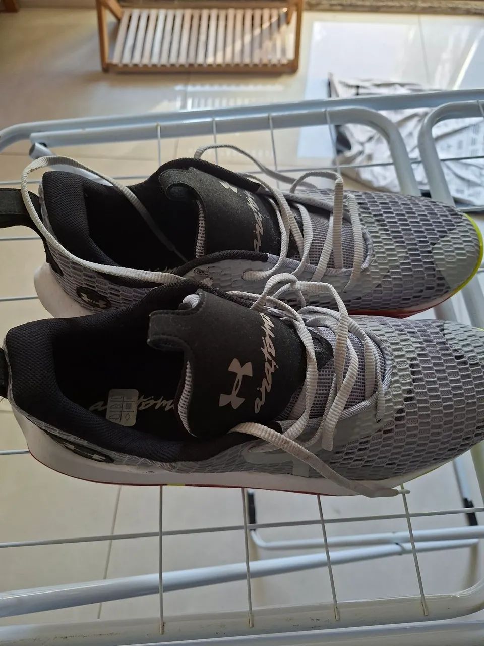 Tenis Under Armour Anatomix 46 - Foto 3