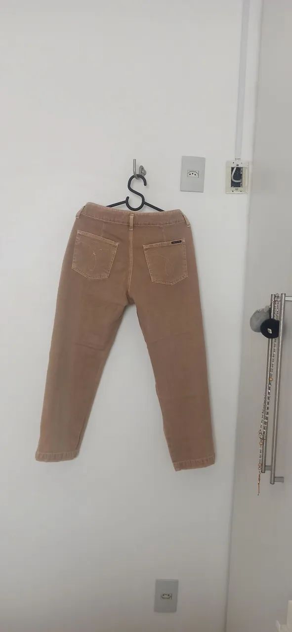 Calça sarja Calvin Klein Tam 40 bege
