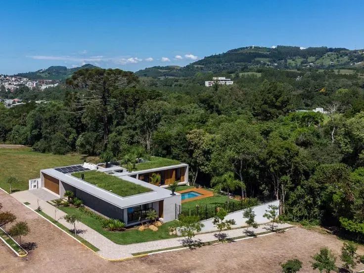 Seu refúgio no interior começa com um projeto feito do seu jeito.
