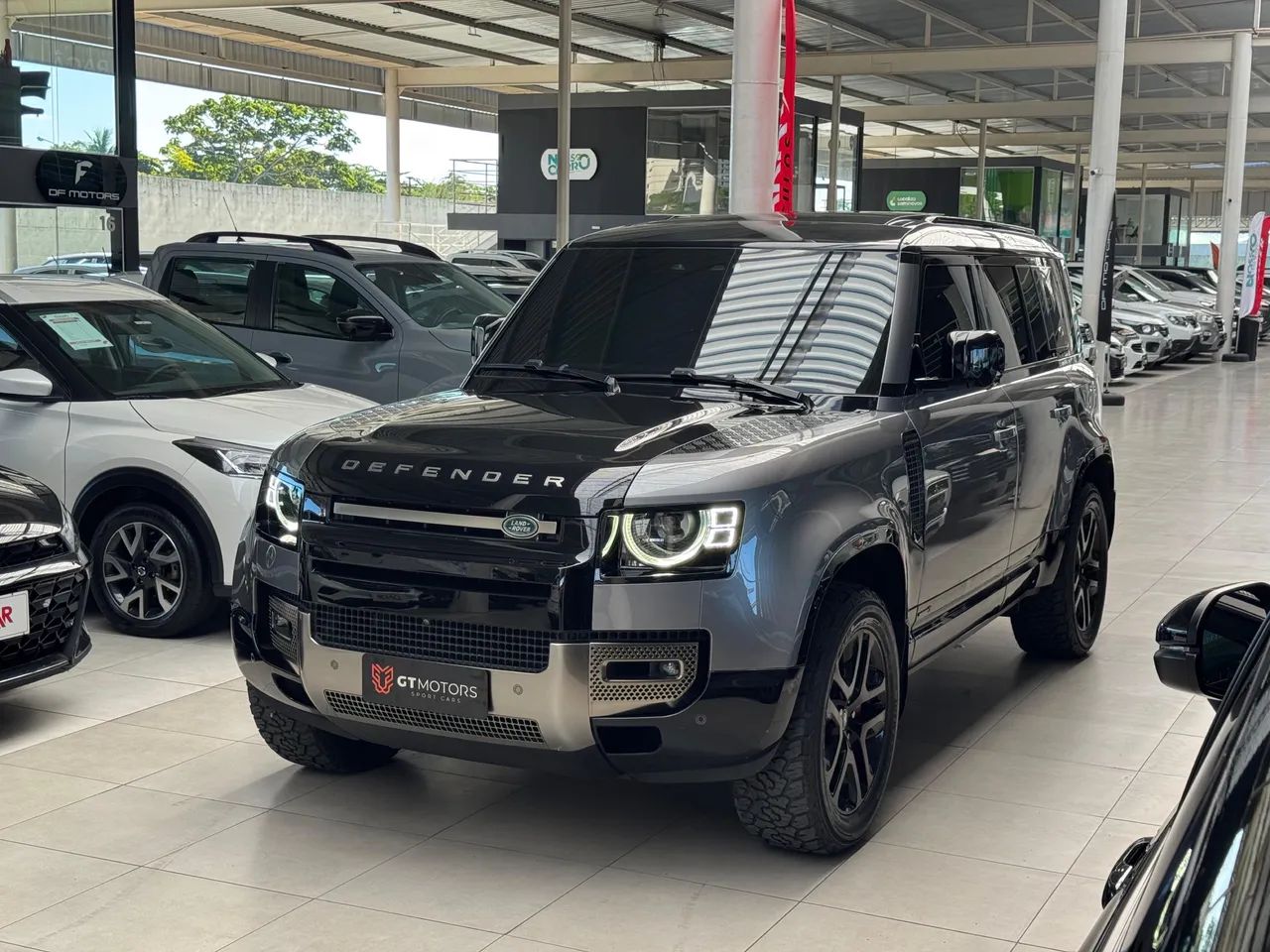 Land Rover Defender 110 X D300 HSE Mhev DIE AUT 2023