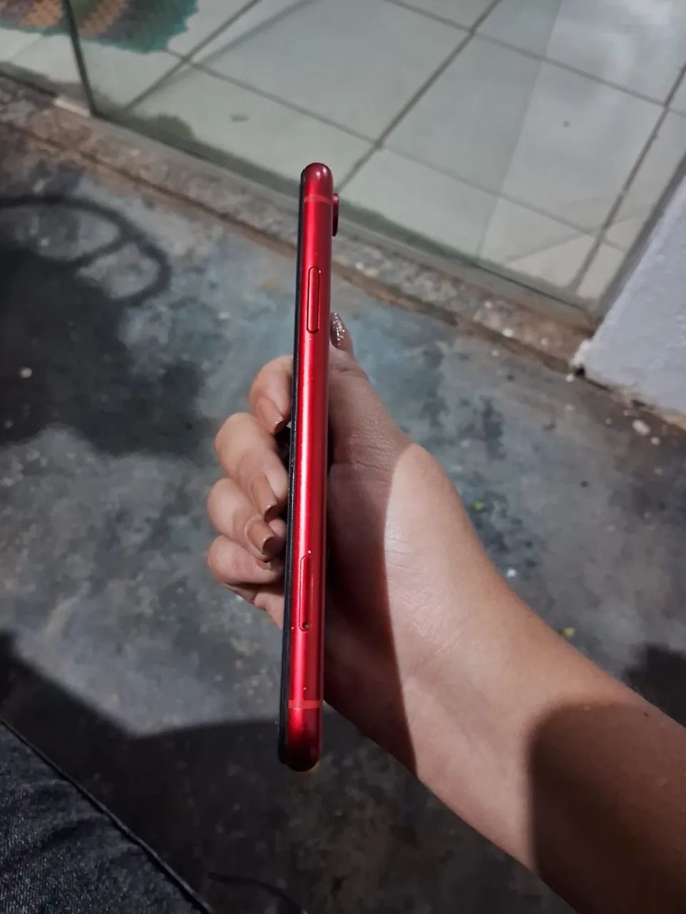 iPhone XR 64gb vermelho Face ID ok - Celulares e Smartphones