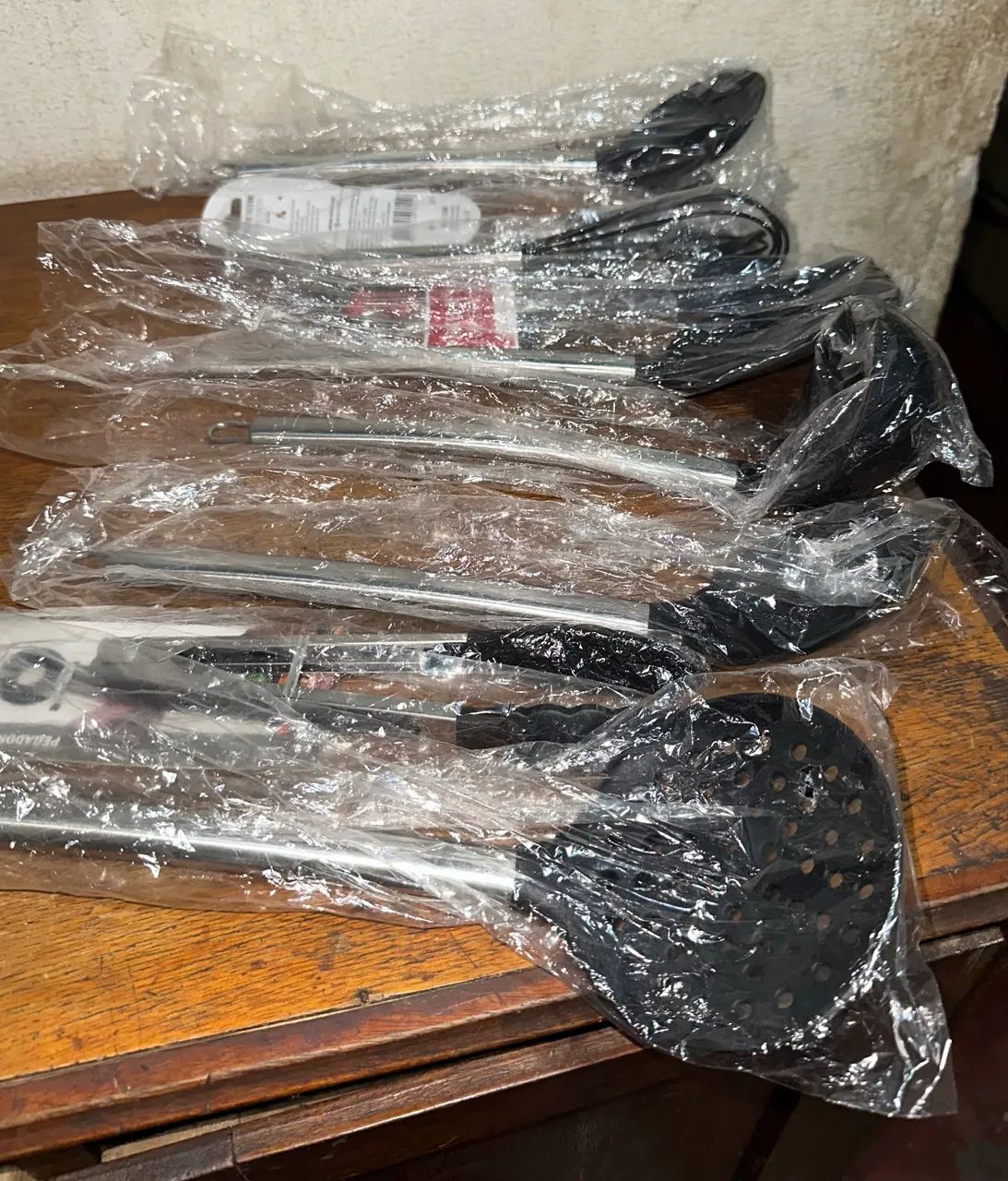Kit Utensílios de Silicone 9 Peças com Cabo Inox - Novo - Foto 3