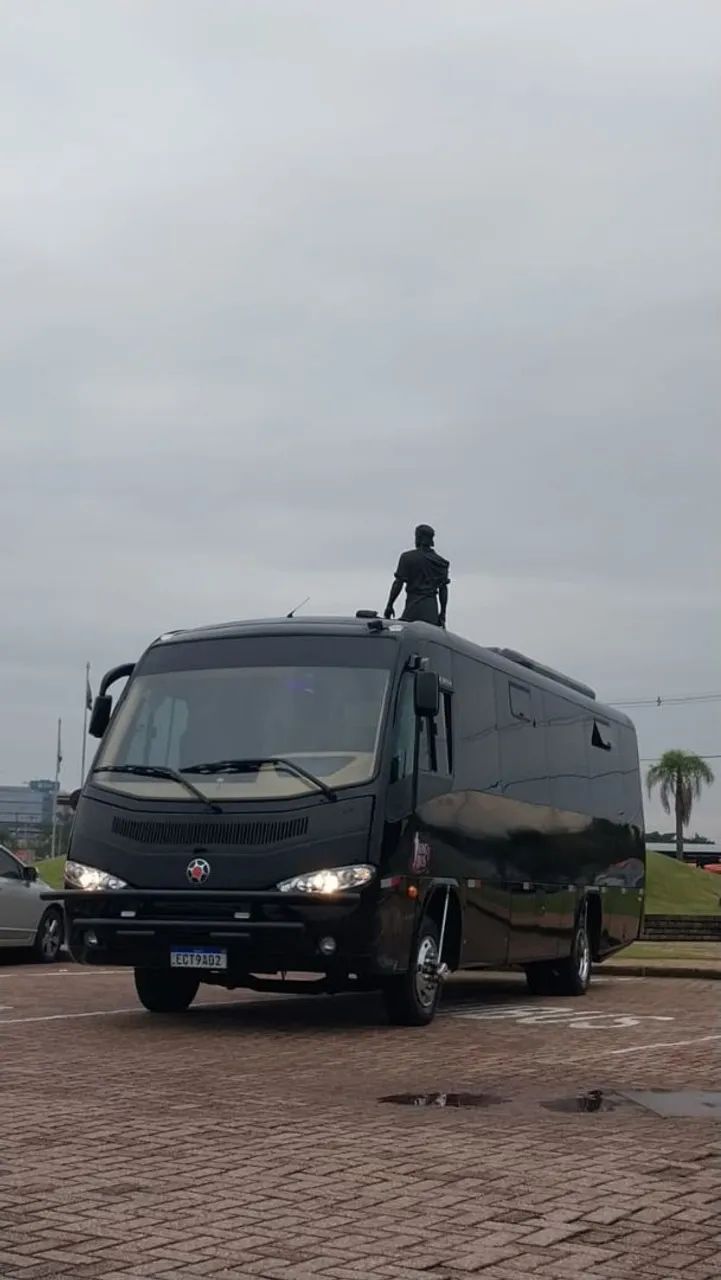 Vendo ônibus limo  - Foto 2