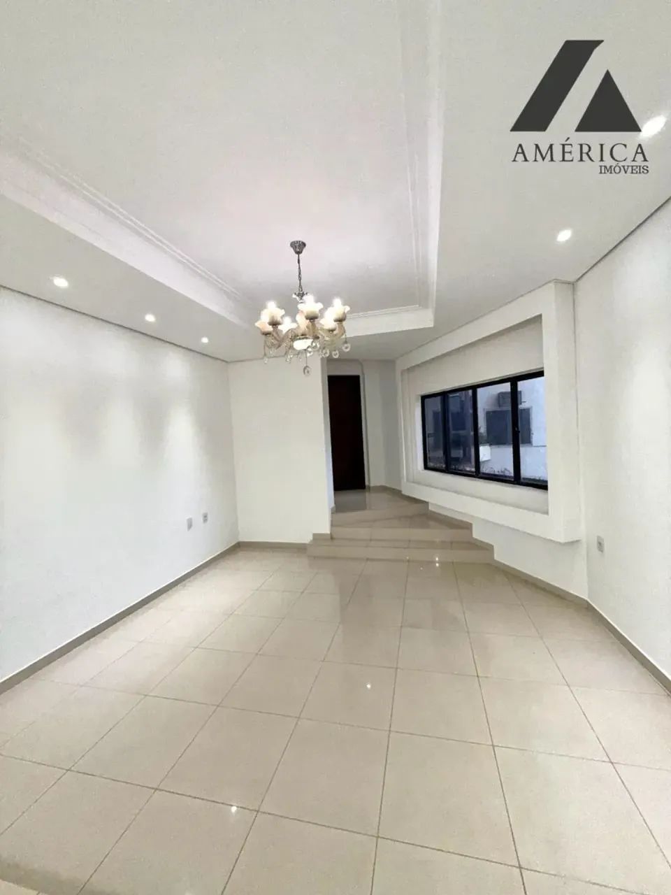 Apto para locação com 4 quartos, sendo duas suítes com 240m² - Bell Mont