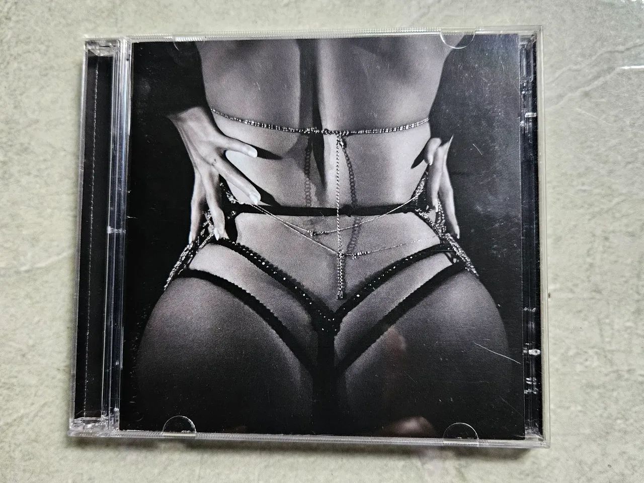 Beyonce (2013) Standard Edition - Foto 3