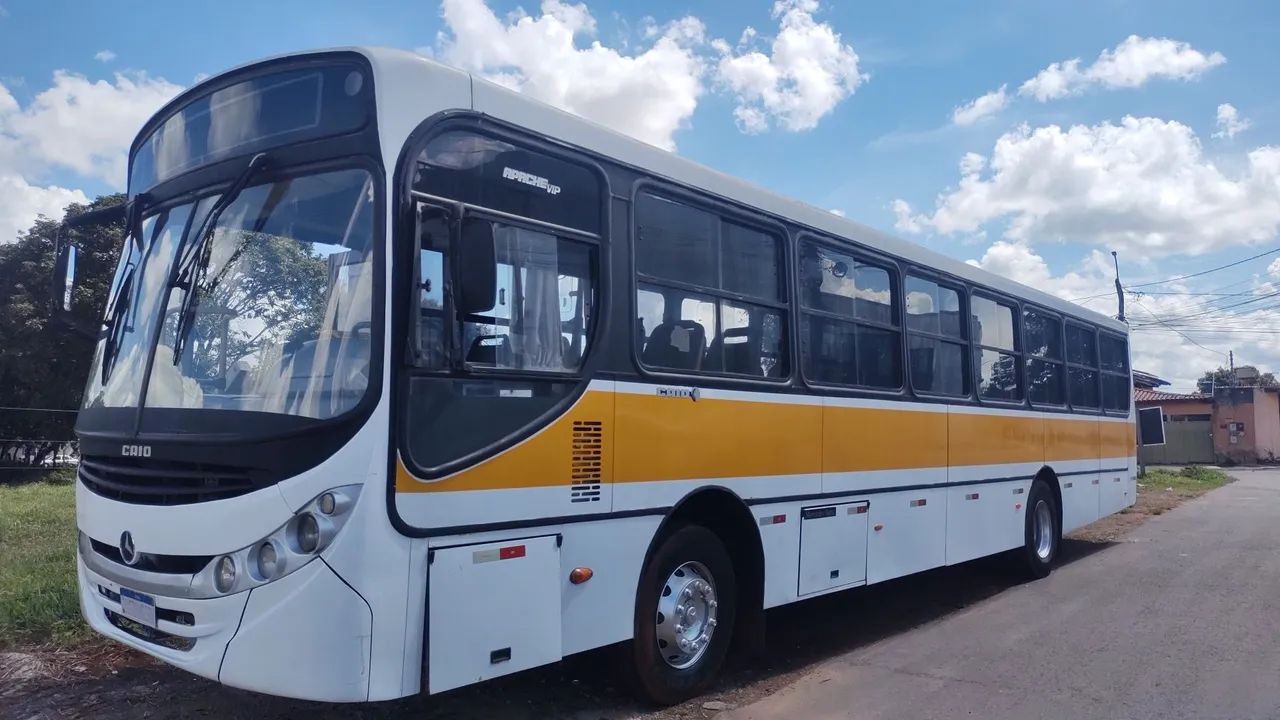 Ônibus urbano M.B.1722