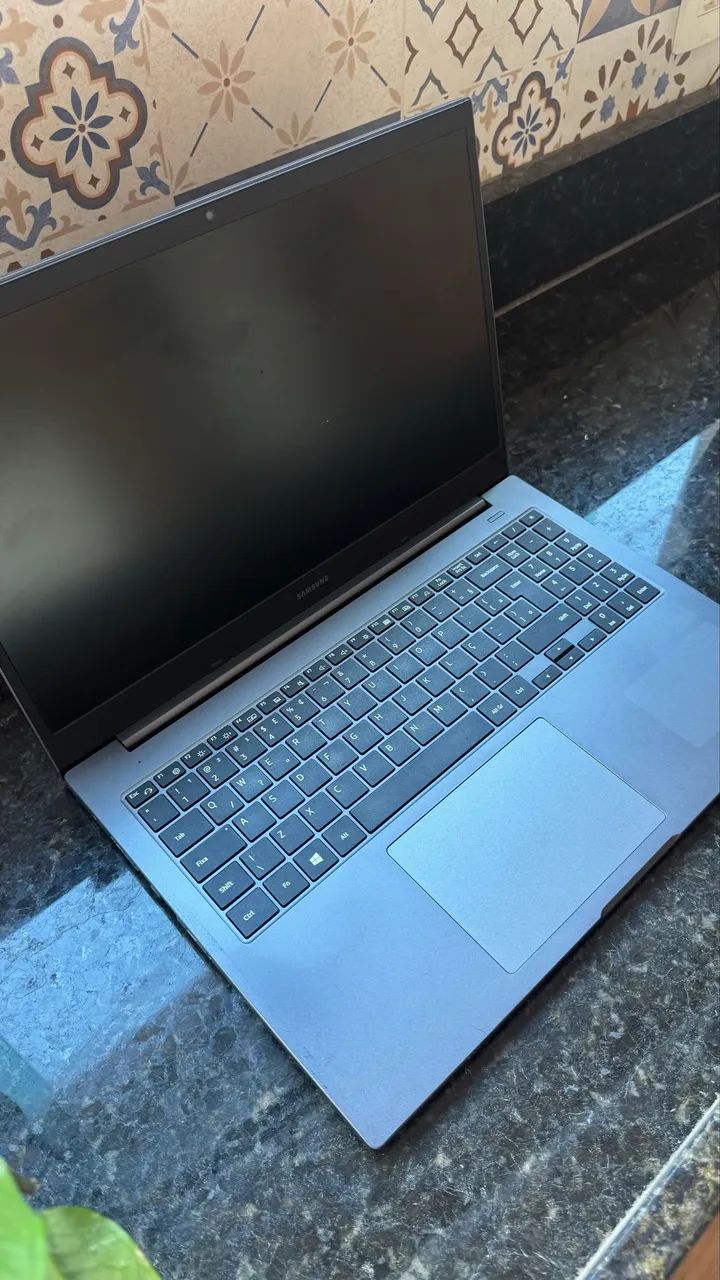Notebook Samsung Galaxy Book4 | Intel Core i3 | 8GB RAM | SSD 256GB | Tela Full HD 15,6? - Foto 3