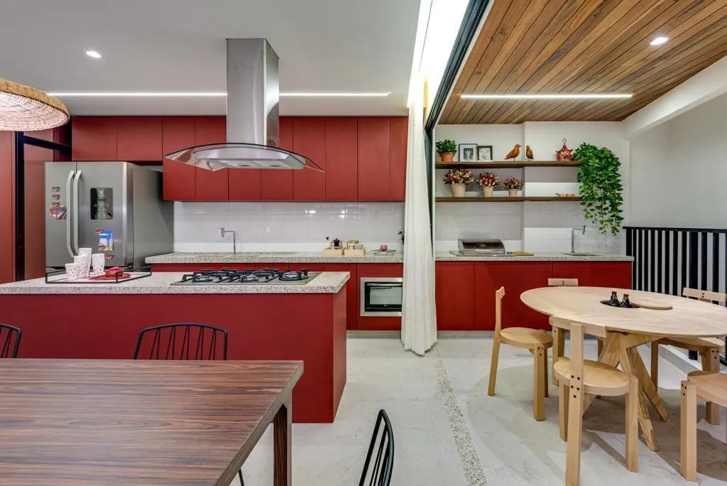 Apartamento com 3 suítes, 121 m2, localizado entre a Praça do Sol e Tamandaré, prox ao Sup - Foto 2