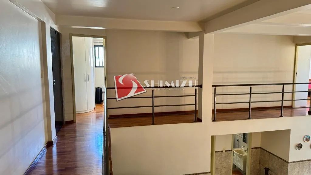 Imóvel residencial e comercial à venda, pé direito duplo, salas comerciais e kitnets ao fu - Foto 5